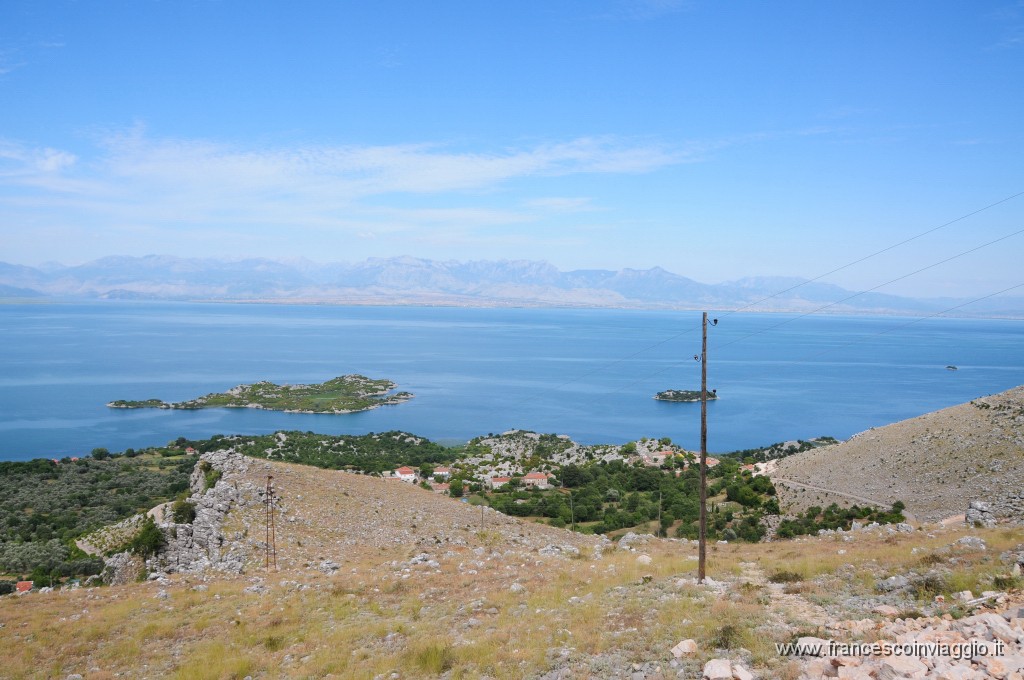 Verso Virpazar costeggiando  Il  lago Skadar148DSC_2691.JPG